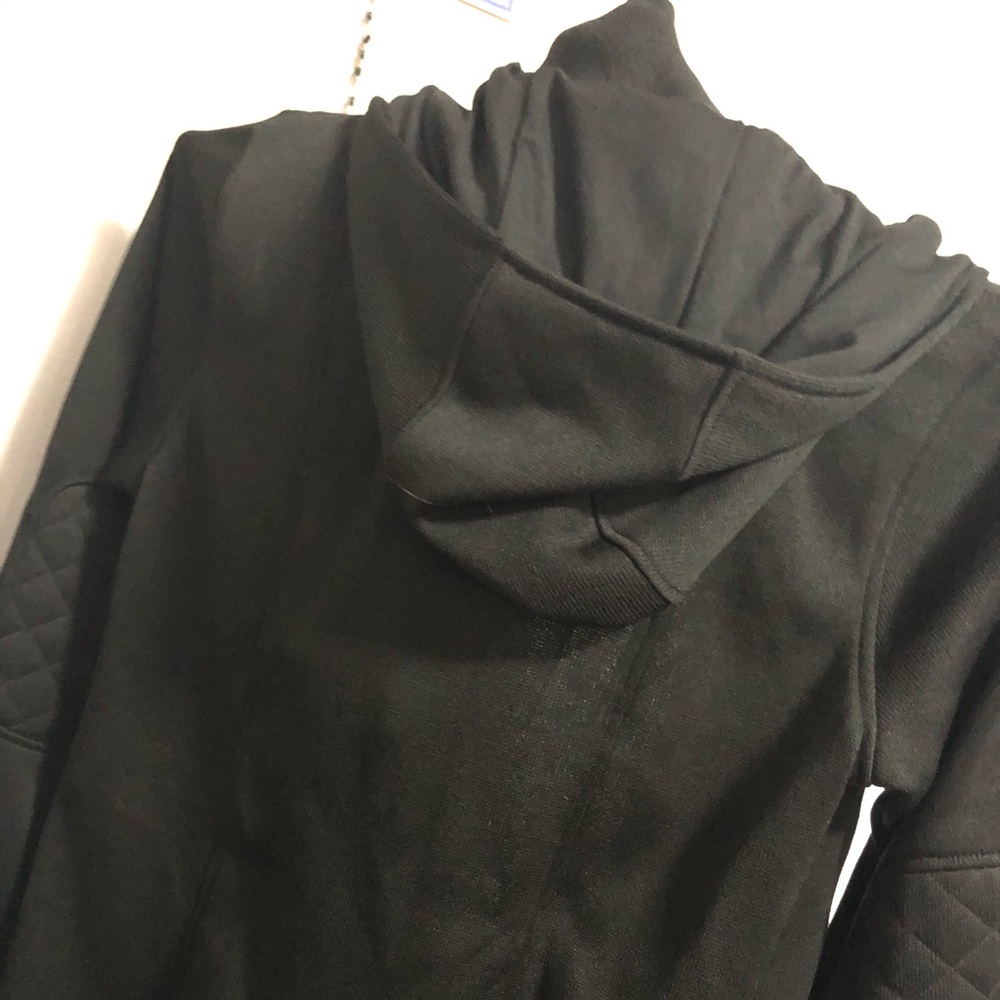 Jacket - Picture 5 of 5